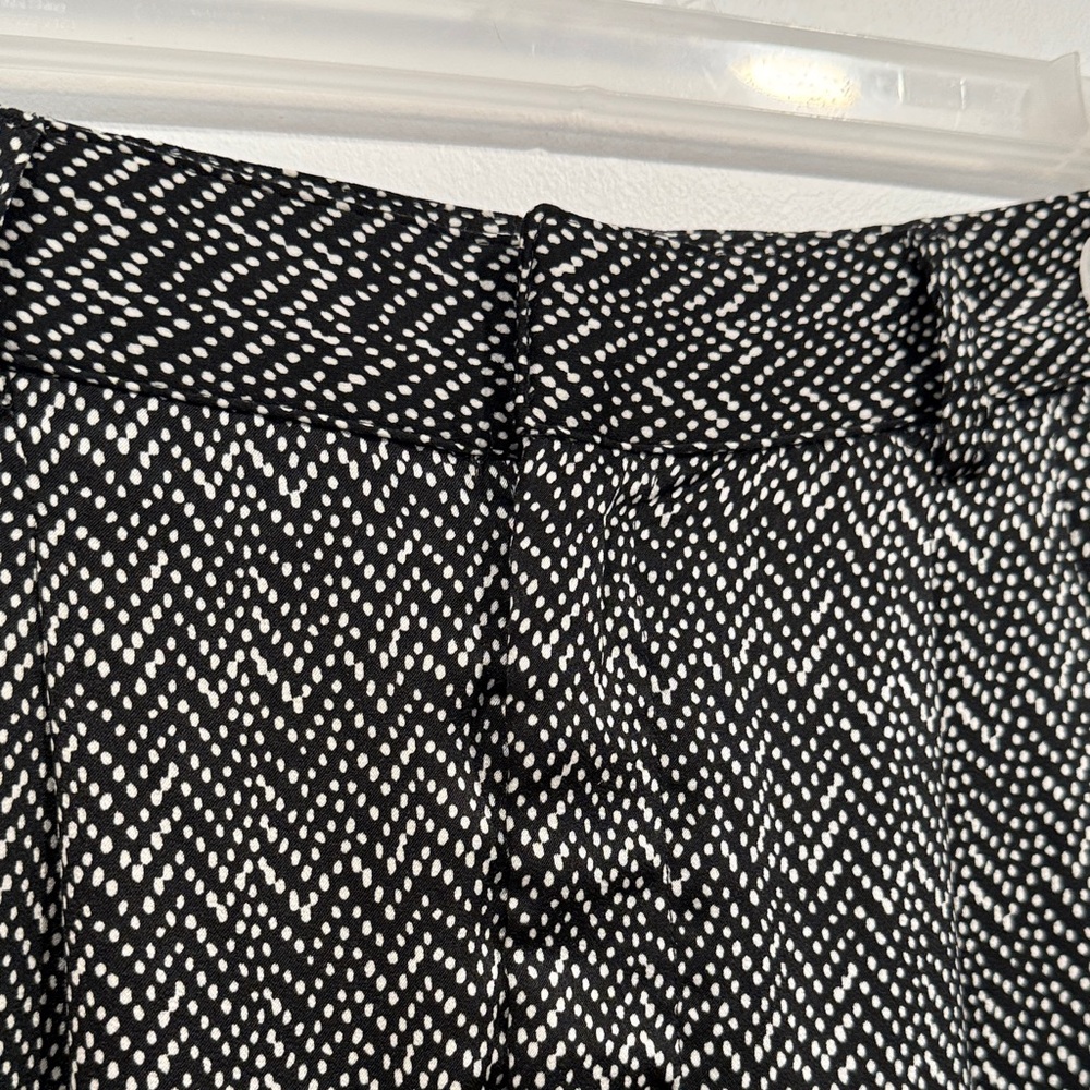 Anthropologie See You Soon Black and Gray Patterned dress pants - Picture 6 of 11